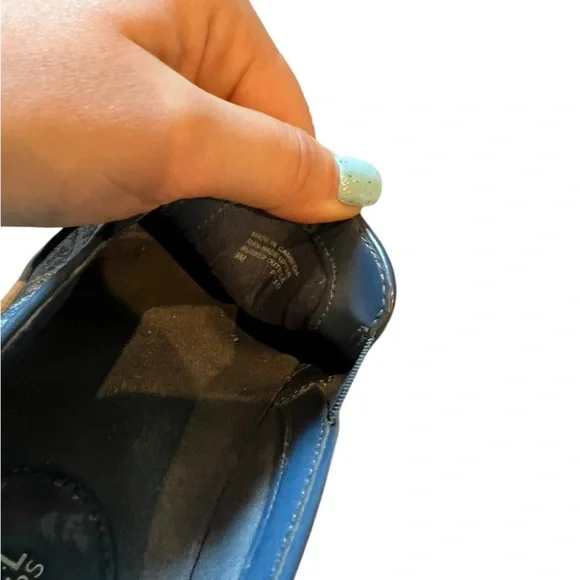 Michael Kors Slip Ons - Picture 3 of 6